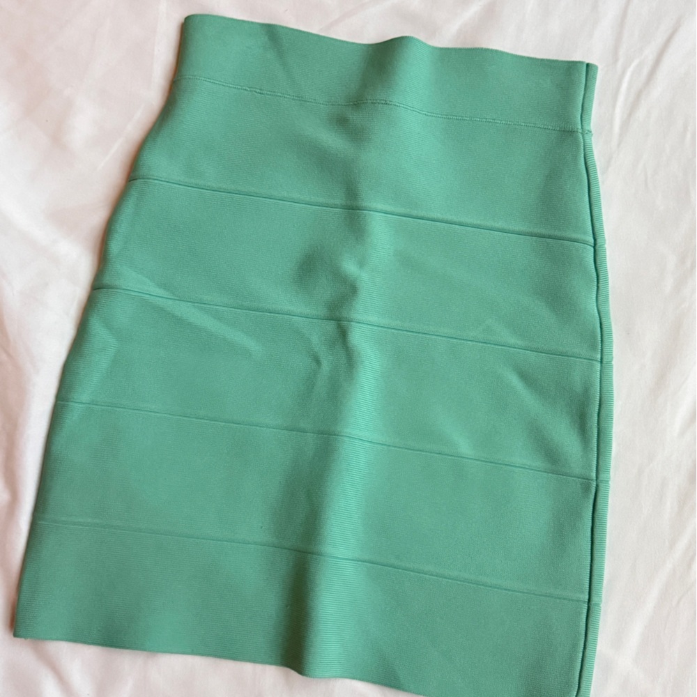 BCBGMaxAzria Aqua Pencil Skirt
